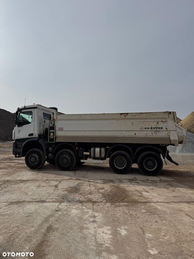 Mercedes-Benz Arocs - 6