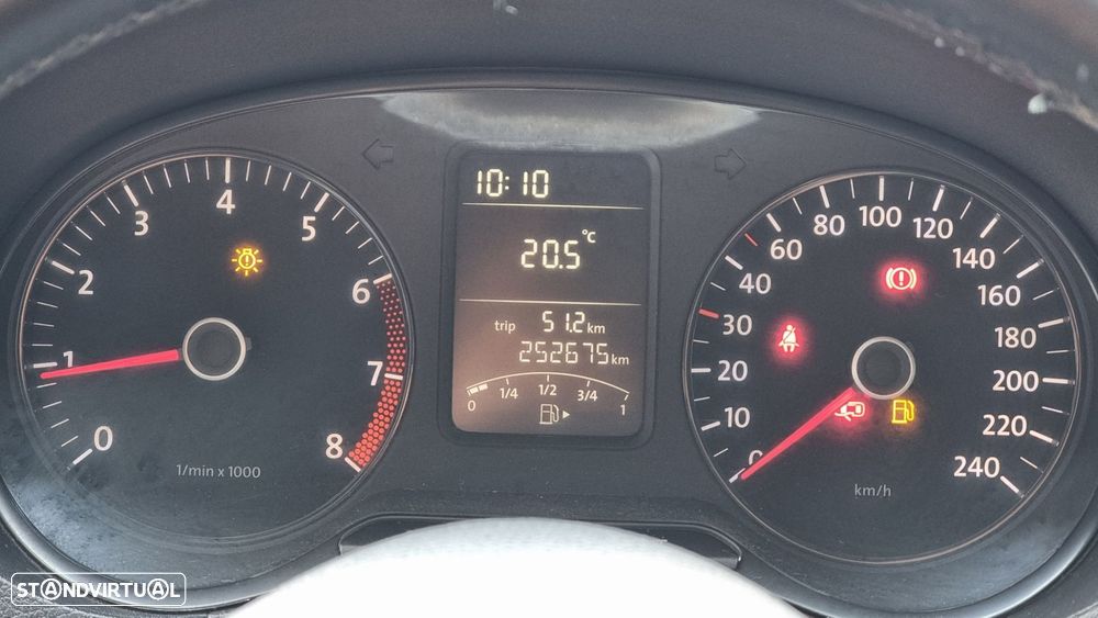 VW Polo 1.2 Confortline - 21