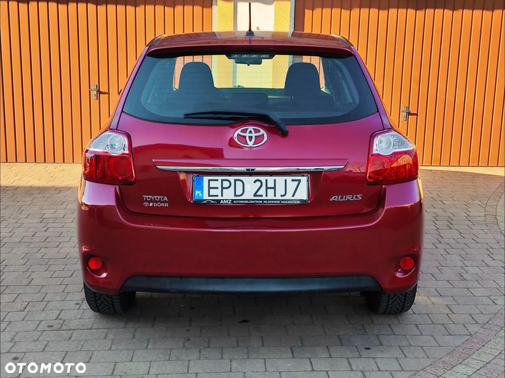 Toyota Auris 1.6 Life+ - 15