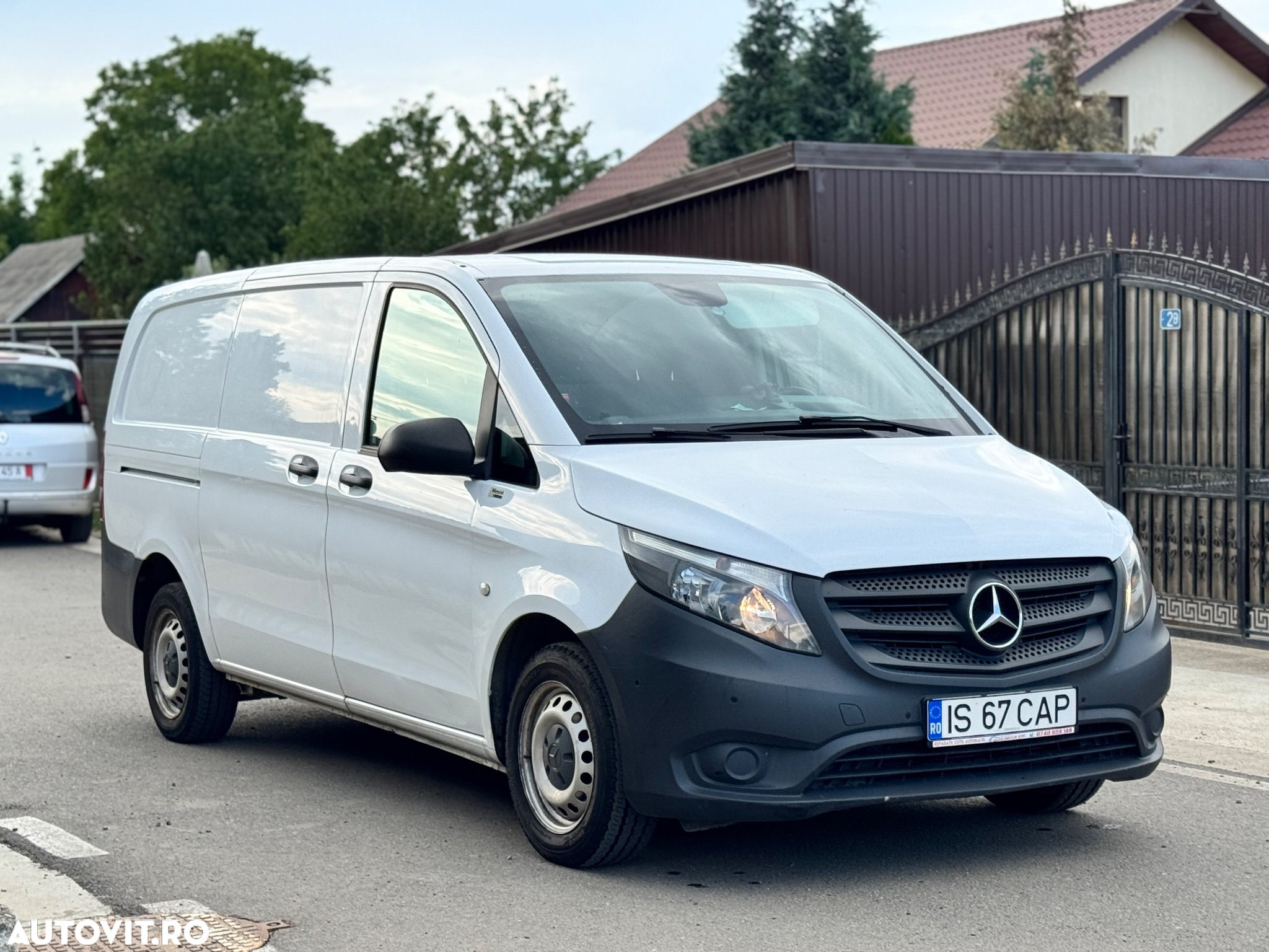 Mercedes-Benz Vito 114 CDI (BlueTEC) Tourer Extralang PRO - 2