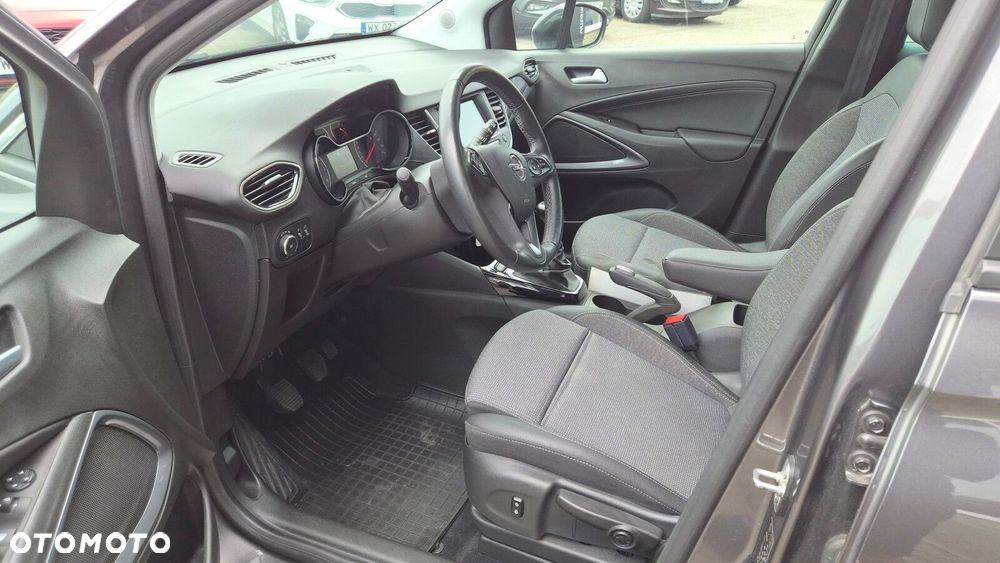 Opel Crossland - 12
