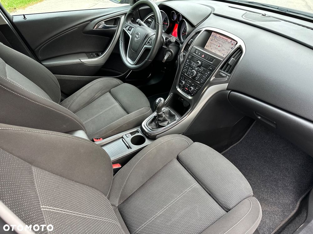 Opel Astra 1.4 T Cosmo - 6