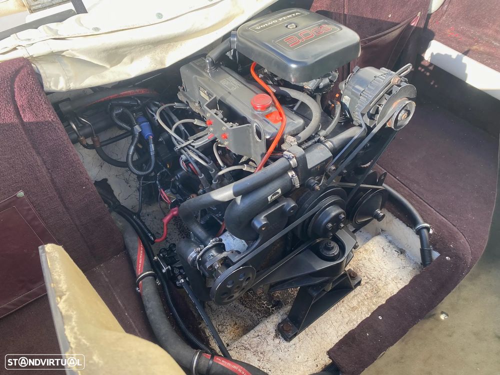 Monterey Montura 186 Bowrider - 32