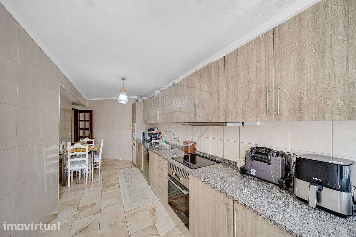 Apartamento T4 para venda - Grande imagem: 2/25
