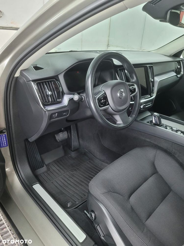 Volvo V60 - 17