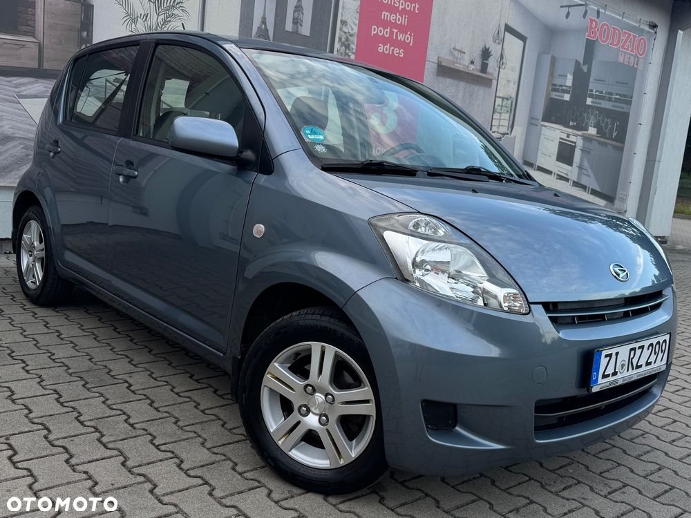 Daihatsu Sirion - 32