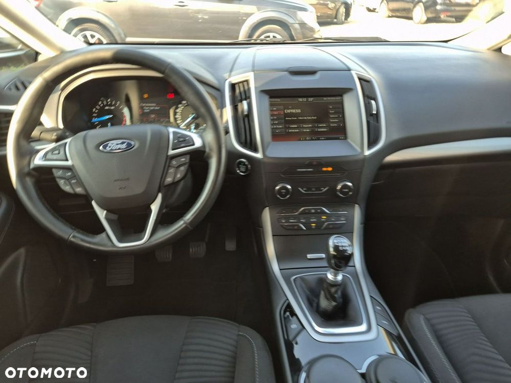 Ford S-Max 1.5 Eco Boost Start-Stopp Titanium - 27