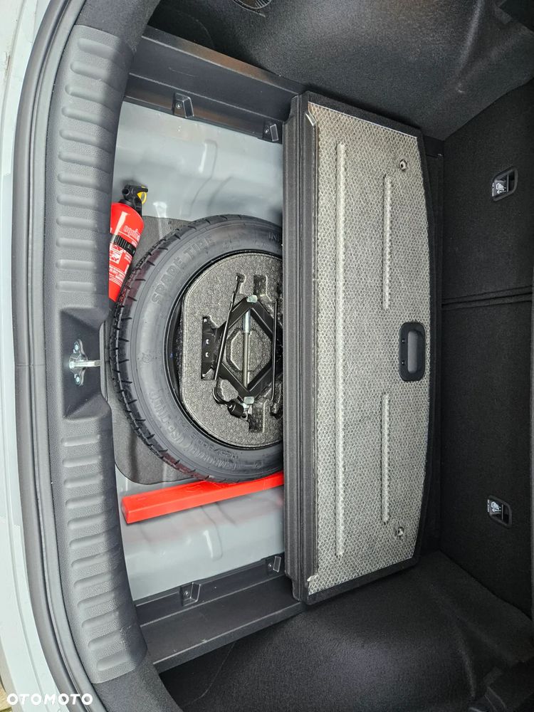 Kia XCeed 1.6 T-GDI Tribute DCT - 7