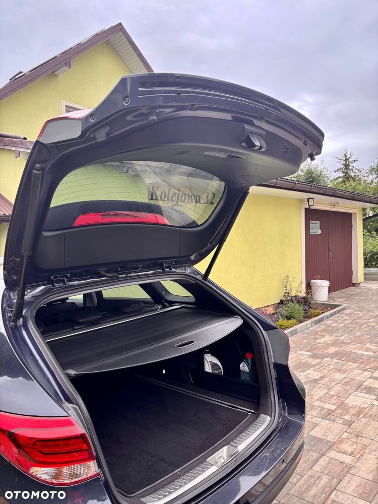 Hyundai i40 Kombi 1.7 CRDi Premium - 7