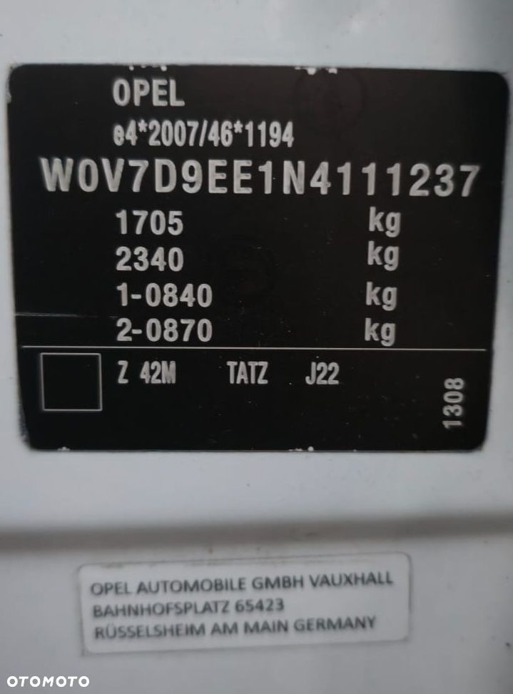 Opel Crossland X - 11
