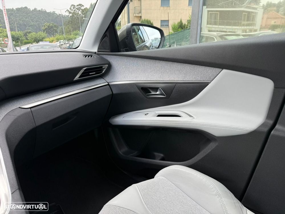 Peugeot 5008 1.5 BlueHDi Allure - 11