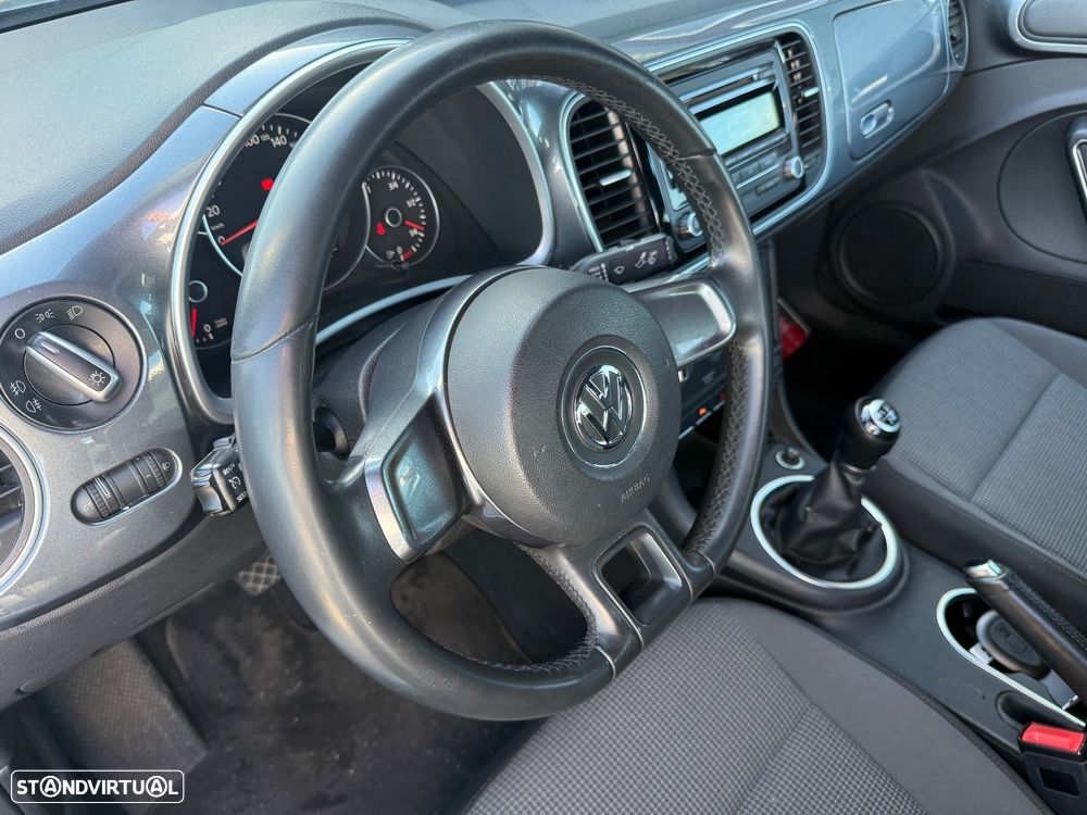 VW New Beetle 1.6 TDi Design - 21