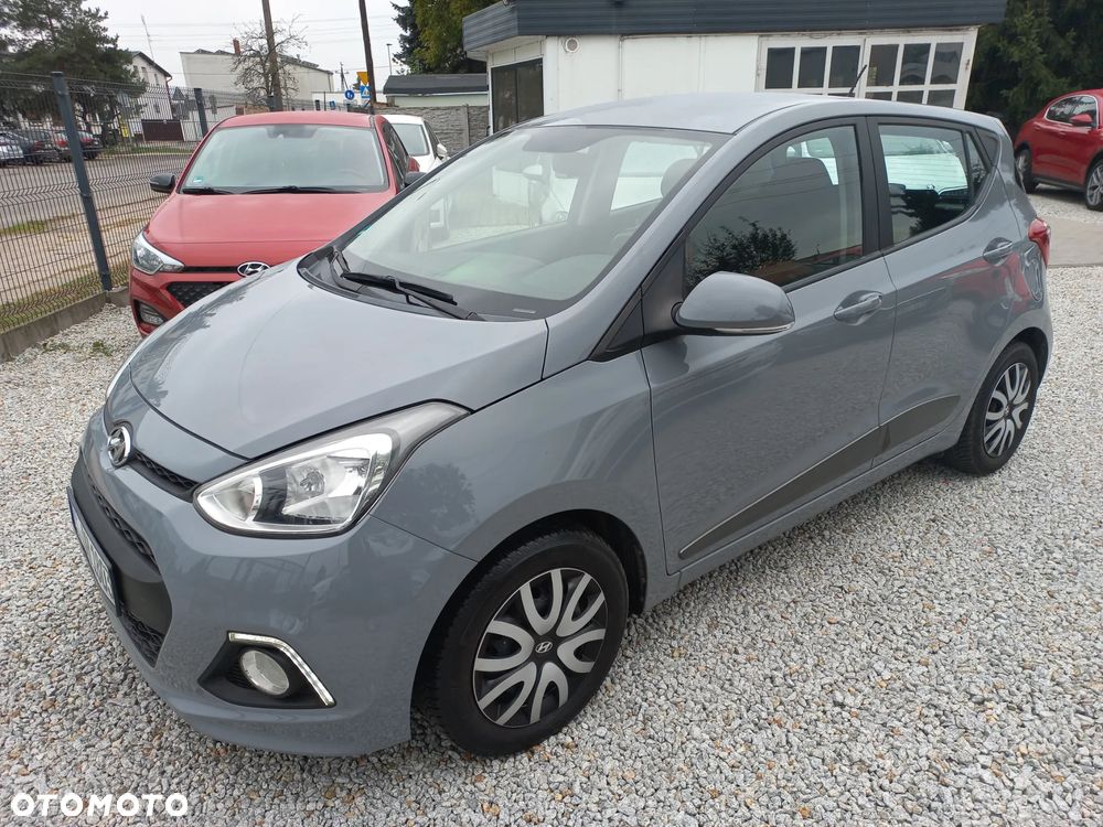 Hyundai i10 1.0 Fifa World Cup Edition - 4