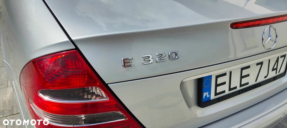 Mercedes-Benz Klasa E 320 CDI Classic DPF - 6