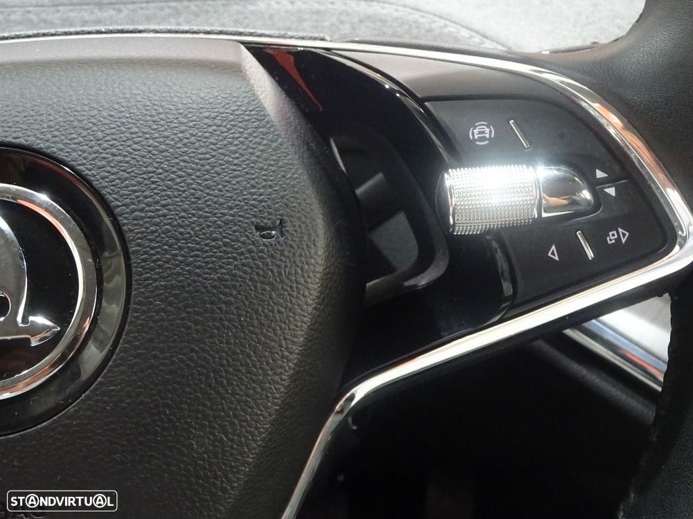 Skoda Enyaq iV 60 - 16