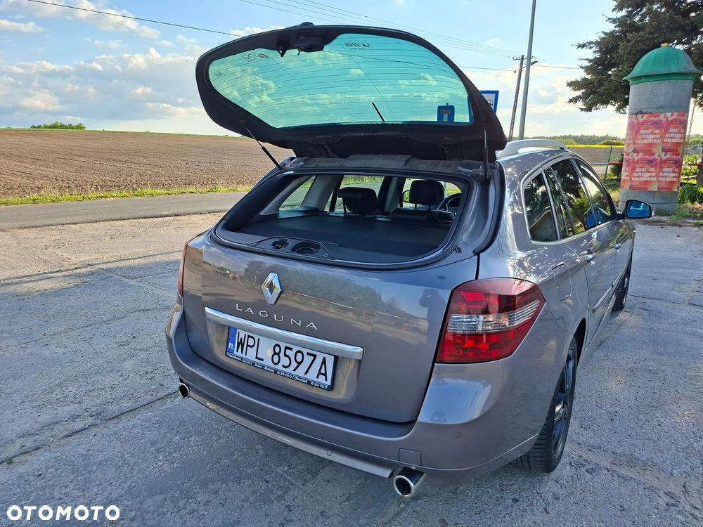 Renault Laguna ENERGY dCi 175 FAP Start & Stop GT - 19