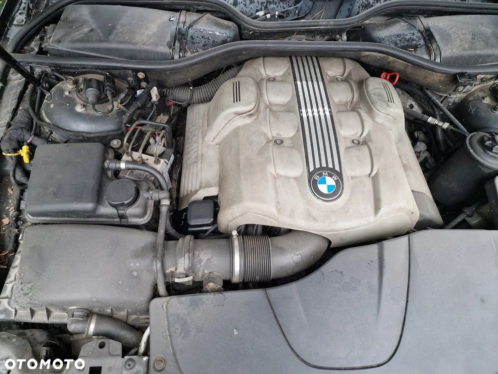 BMW Seria 7 745i - 20