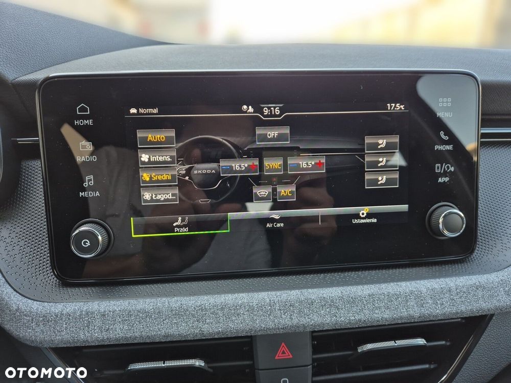 Skoda Kamiq 1.0 TSI Drive - 30
