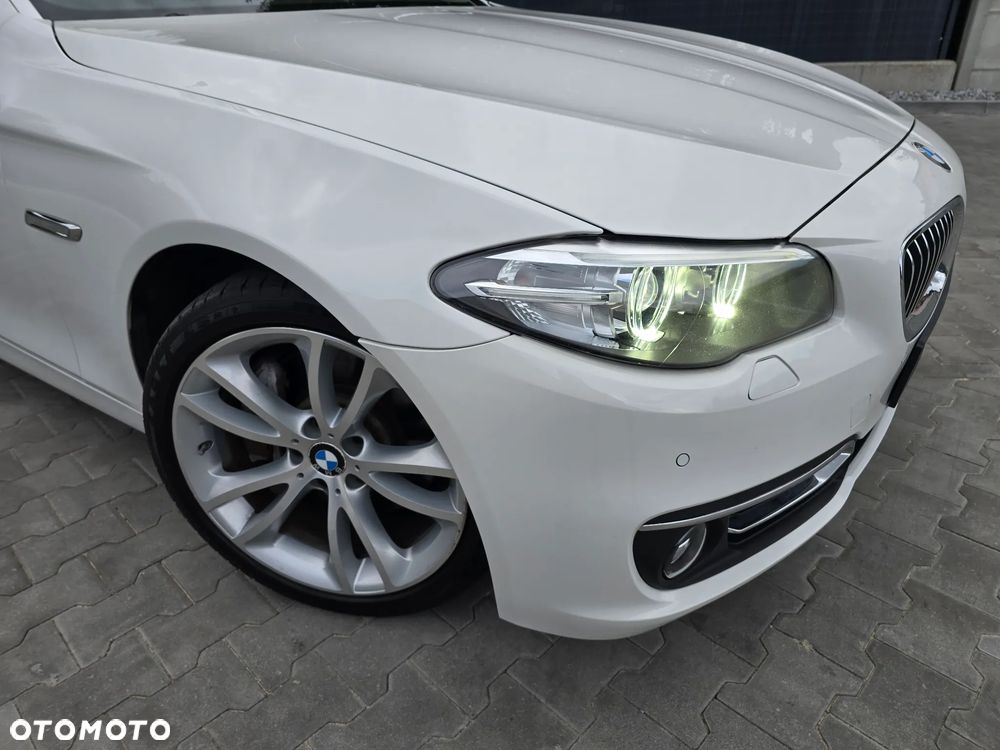BMW Seria 5 535i xDrive Sport-Aut Luxury Line - 3