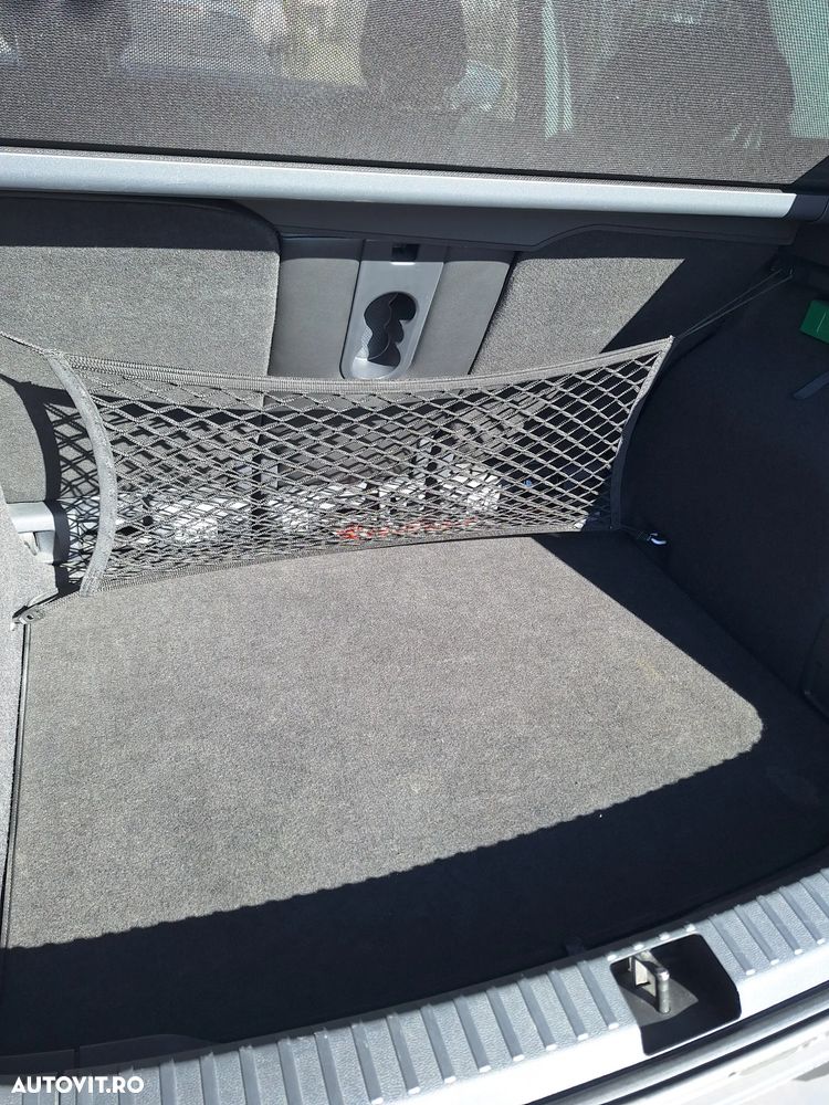 Skoda Karoq 1.6 TDI Style - 9