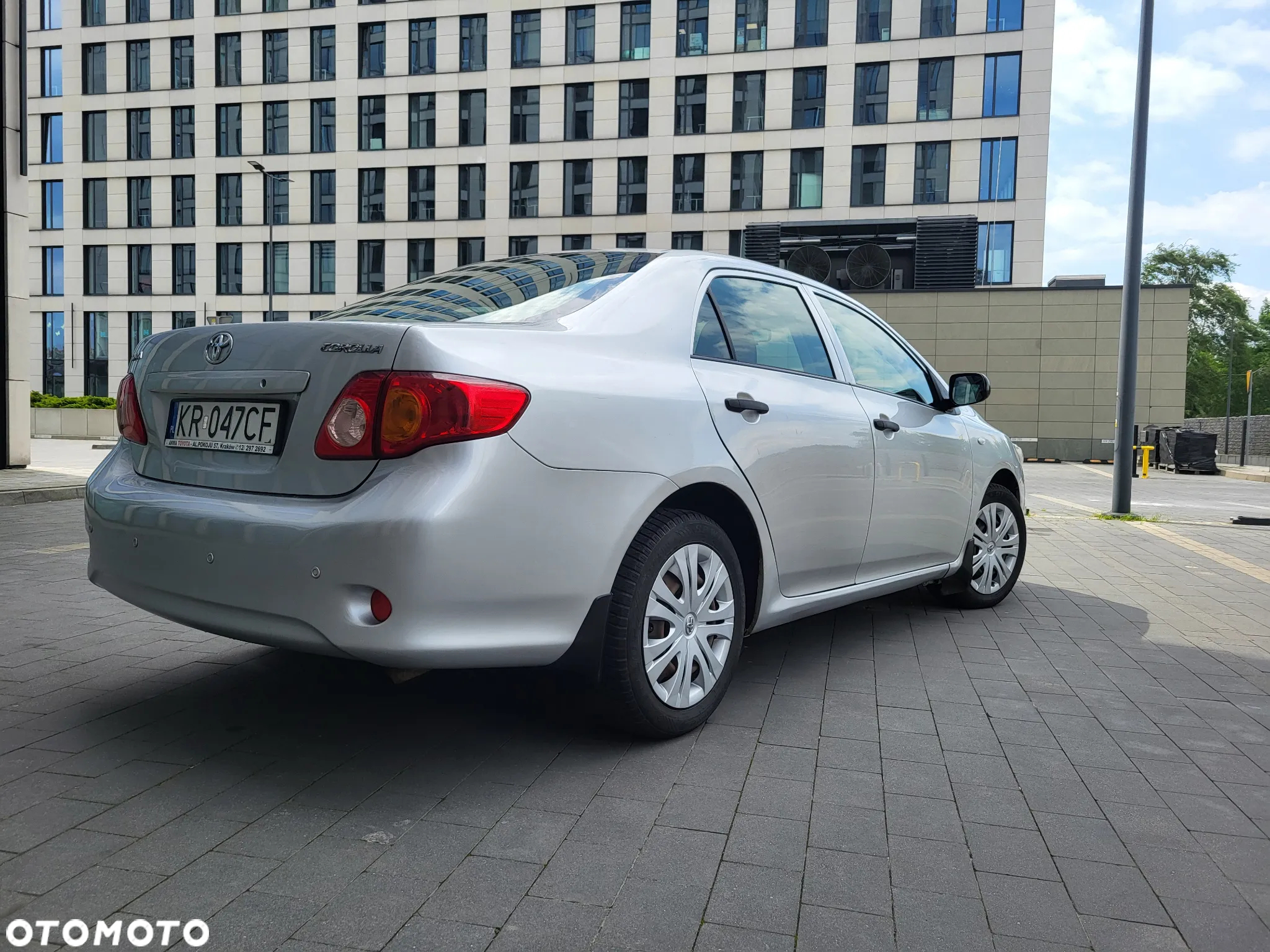 Toyota Corolla 1.6 VVT-i Terra - 3