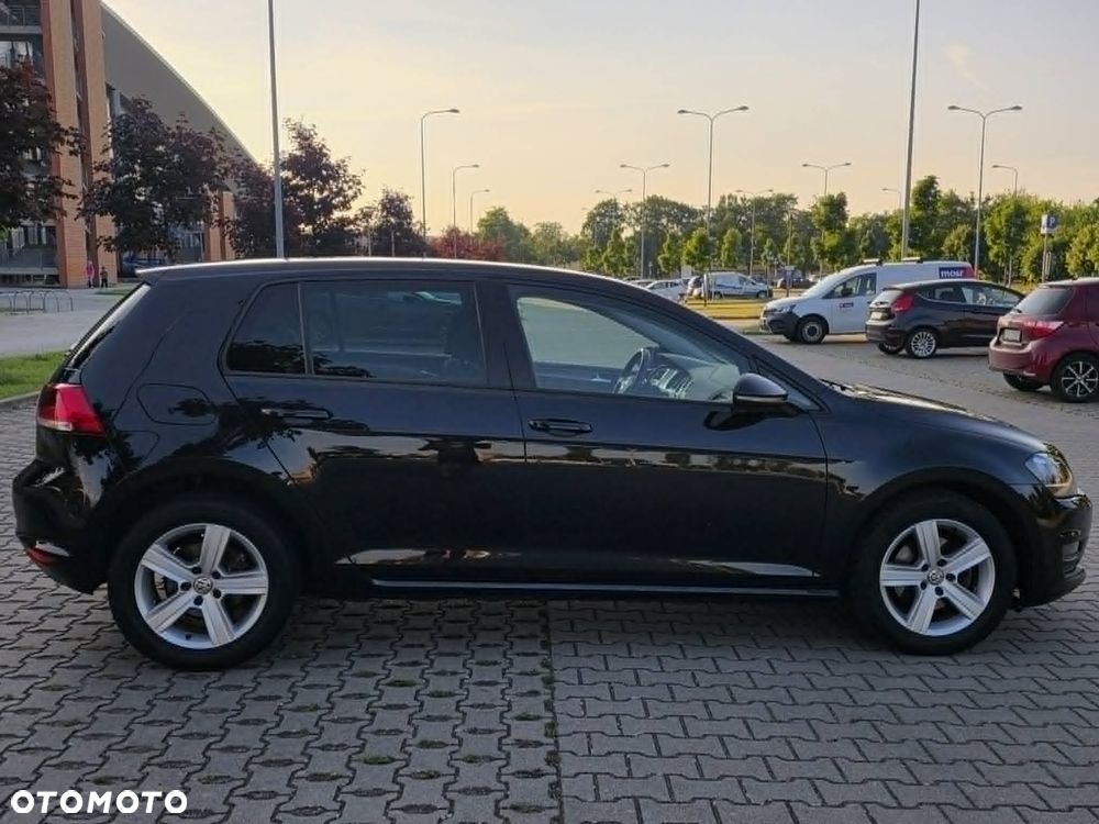 Volkswagen Golf - 7