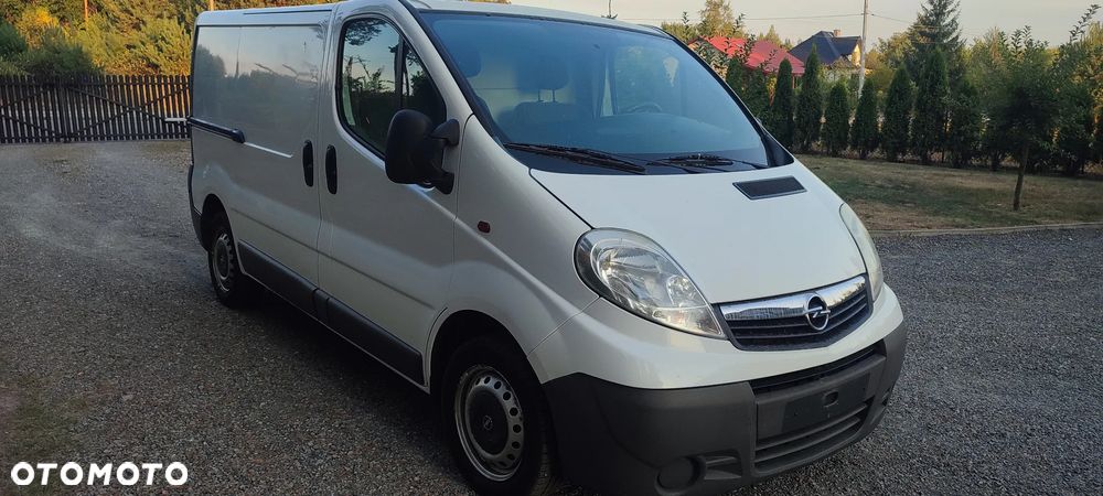 Opel Vivaro - 3