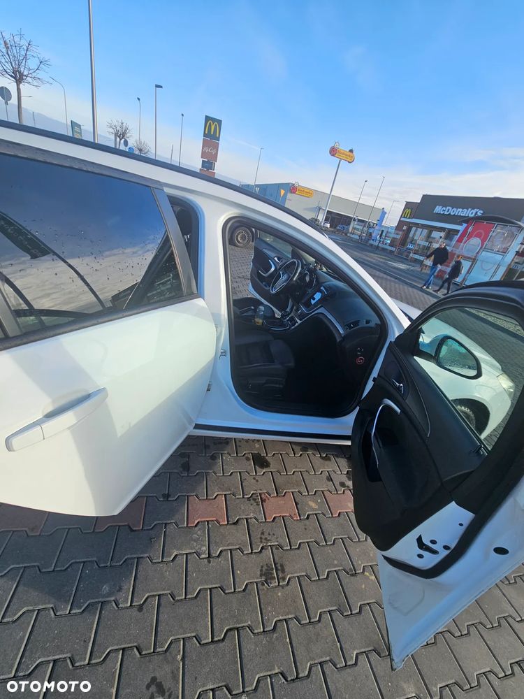 Opel Insignia 2.0 CDTI Sport - 11