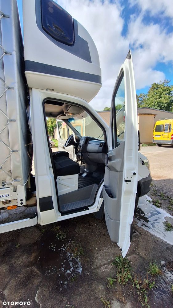 Mercedes-Benz Sprinter - 6
