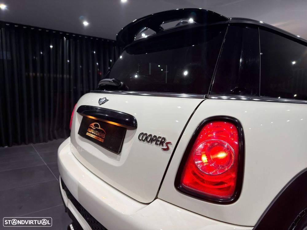 MINI 3 Portas Cooper S - 12