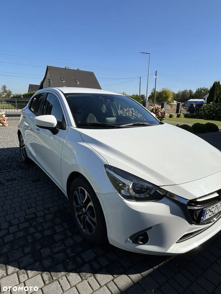 Mazda 2 - 1