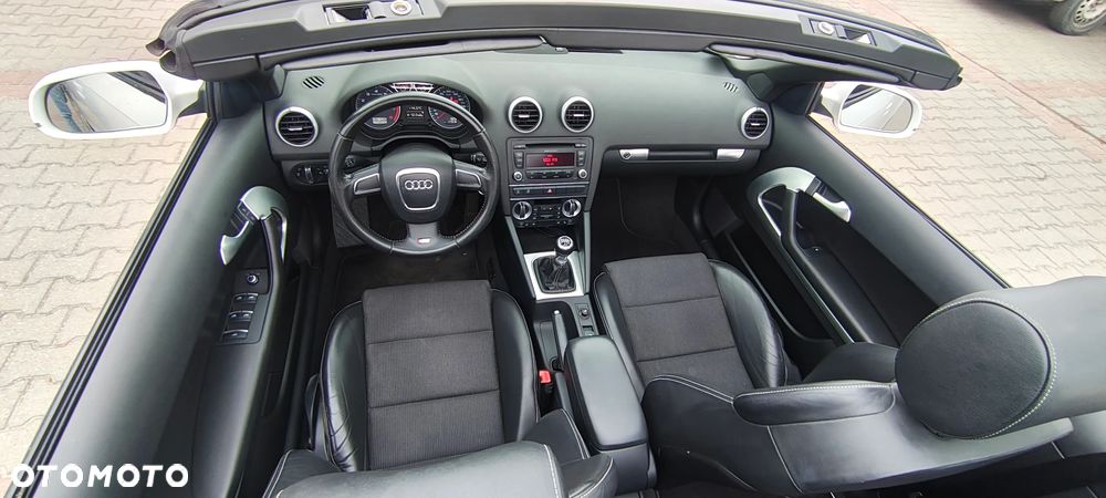Audi A3 Sportback 1.2 TFSI S line Sportpaket - 16