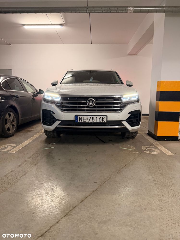 Volkswagen Touareg 3.0 V6 TDI SCR 4Mot R-Line - 23