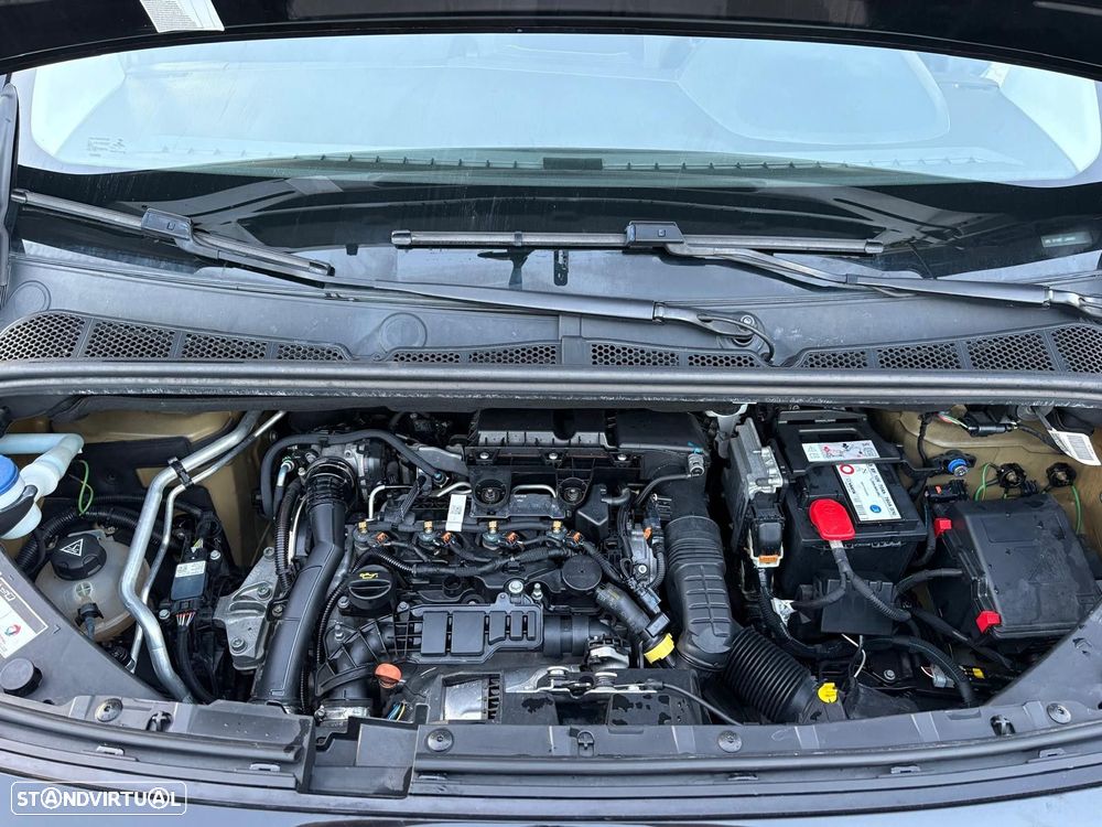 Peugeot Partner 1.5 BlueHDi Asphalt Longa EAT8 - 36