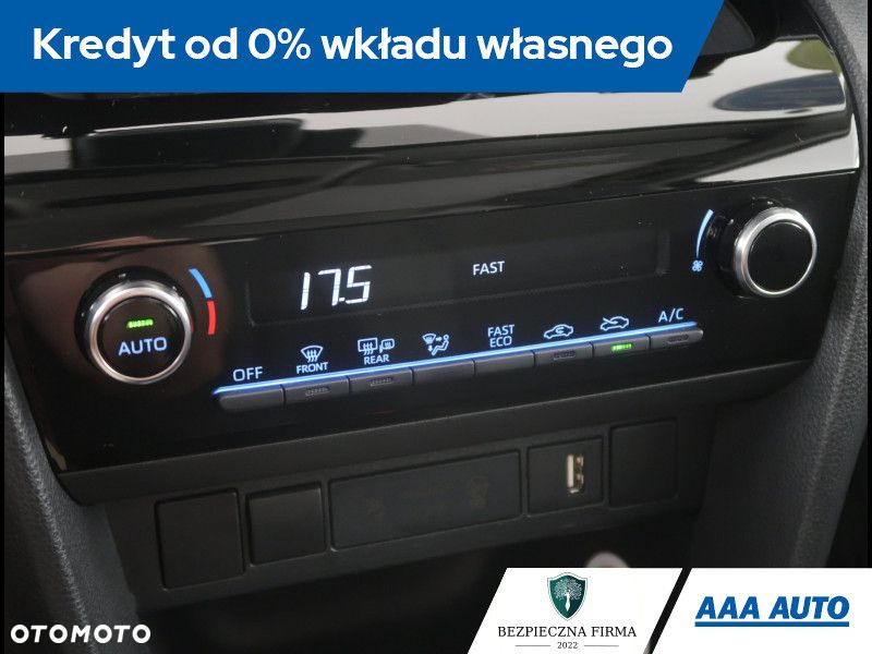 Toyota Yaris Cross - 13