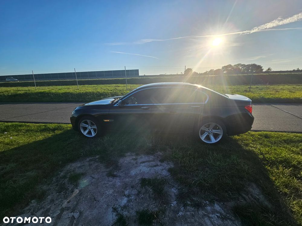 BMW Seria 7 730d L - 14