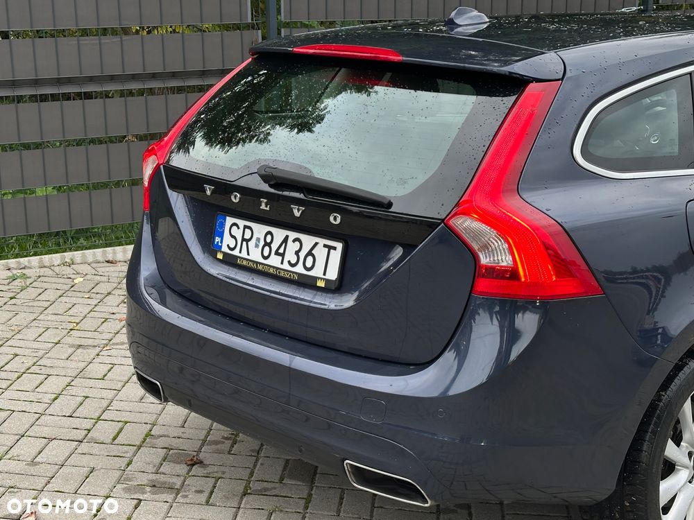 Volvo V60 D4 Momentum - 5