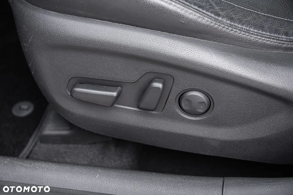 Hyundai Tucson 2.0 CRDI Premium 4WD - 23