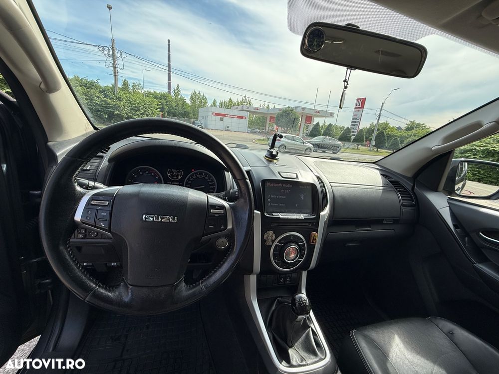 Isuzu D-Max - 8