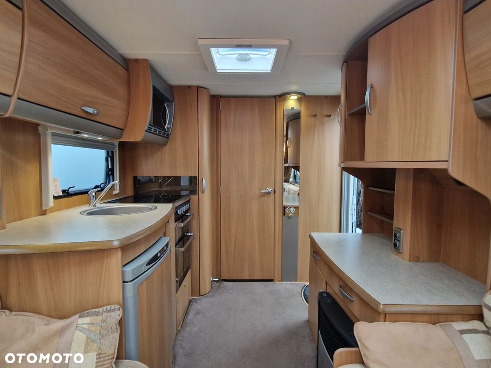 SWIFT Challenger - 8