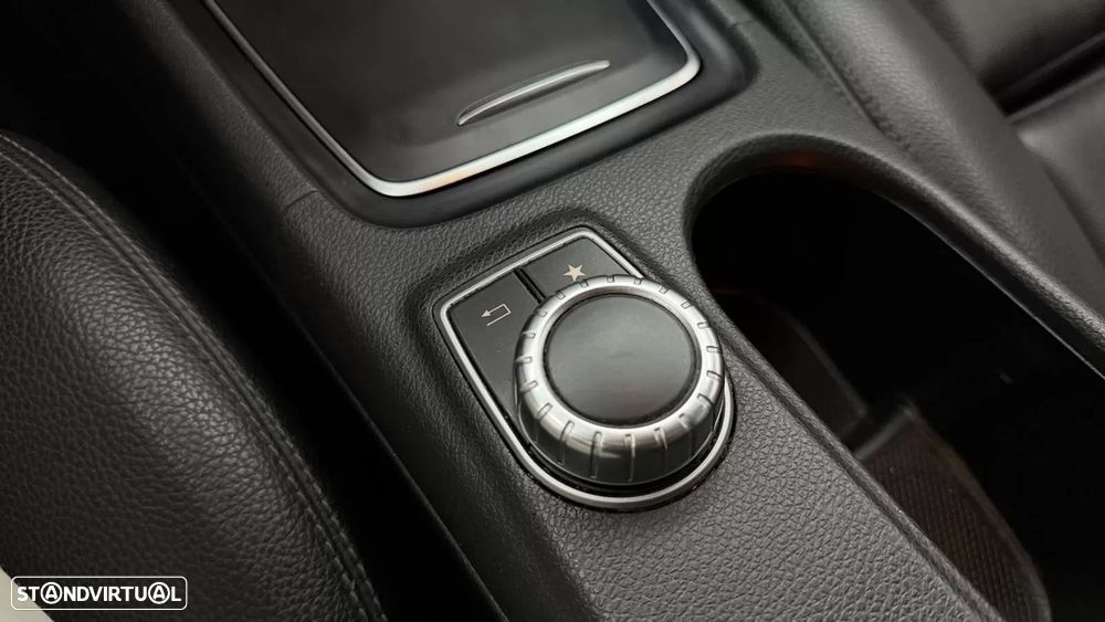 Mercedes-Benz A 180 d 7G-DCT Urban - 27