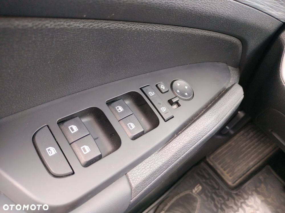 Kia Sportage 1.6 T-GDI M 2WD - 29