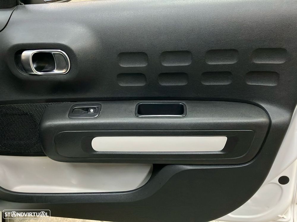 Citroën C3 1.2 PureTech Feel - 22