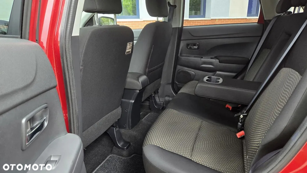 Mitsubishi ASX 1.6 2WD Diamant Edition+ - 25
