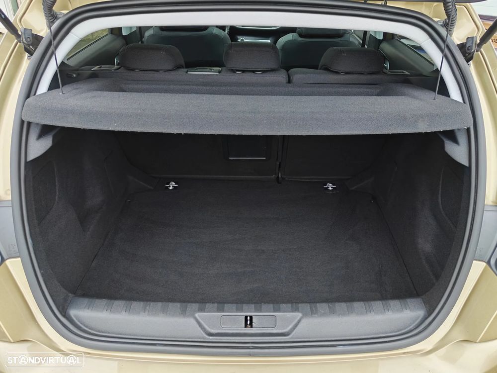 Peugeot 308 1.2 PureTech Allure Pack EAT8 - 38