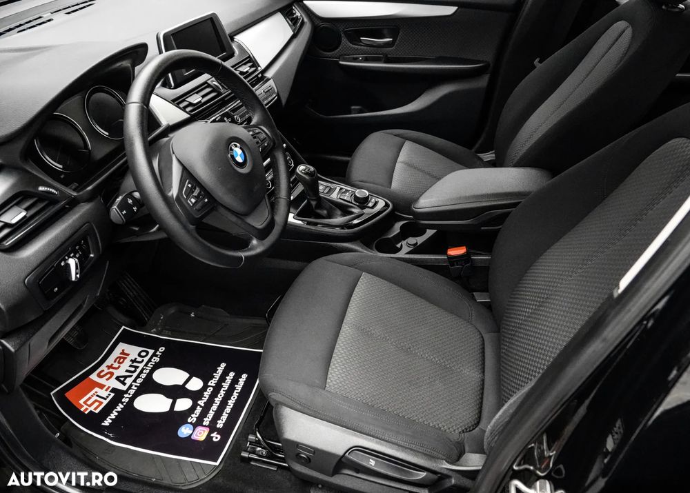 BMW Seria 2 216d Sport Line - 12