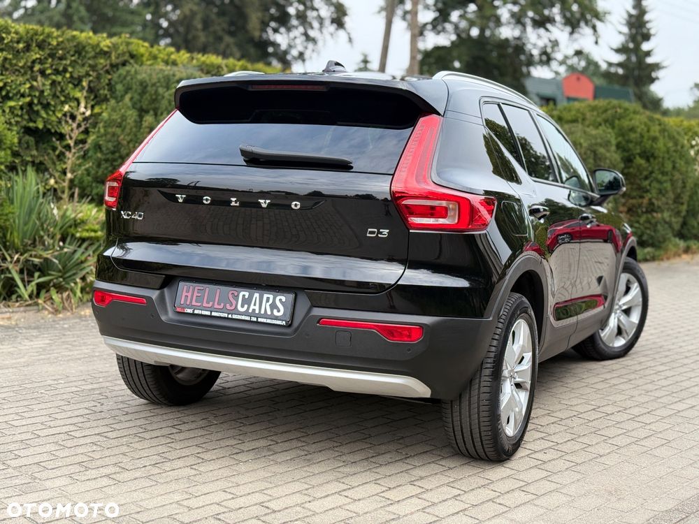 Volvo XC 40 D3 Momentum Pro - 3