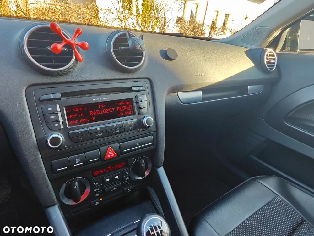 Audi A3 3-drzwiowe 1.9 TDI DPF e - 7
