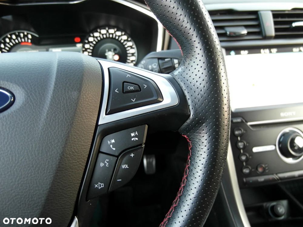 Ford Mondeo 1.5 EcoBoost STart-Stopp ST-Line - 31