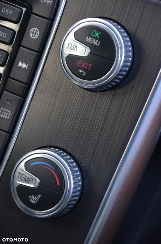 Volvo V60 D2 Drive-E Momentum - 19